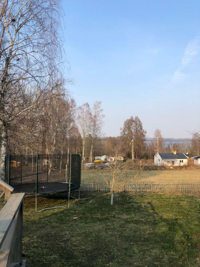 Two Small By Rent Out As One Semesterbostad Hjo